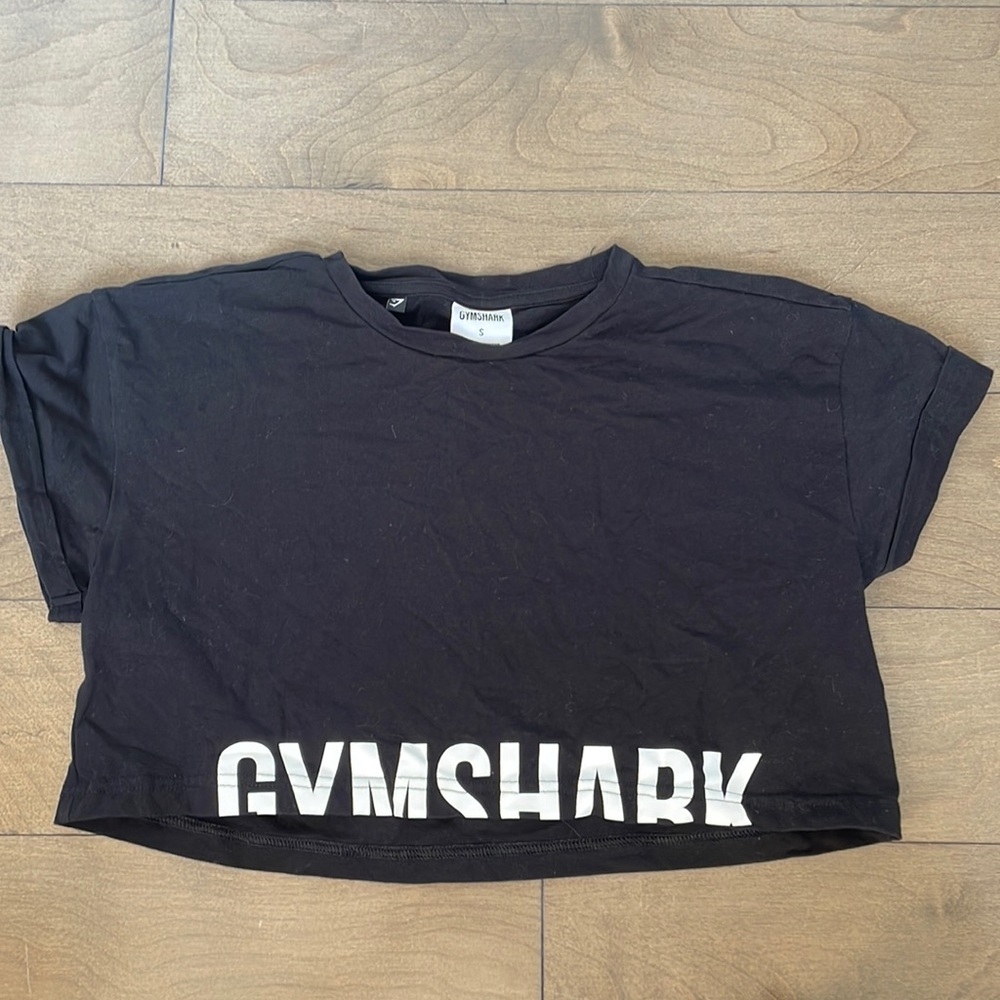 Gymshark fraction crop top